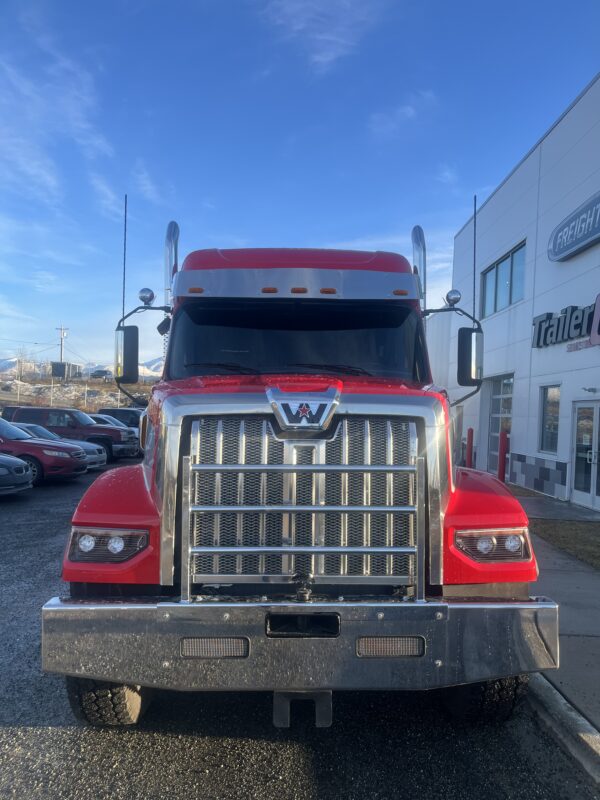 2025 Western Star 49X - Image 4