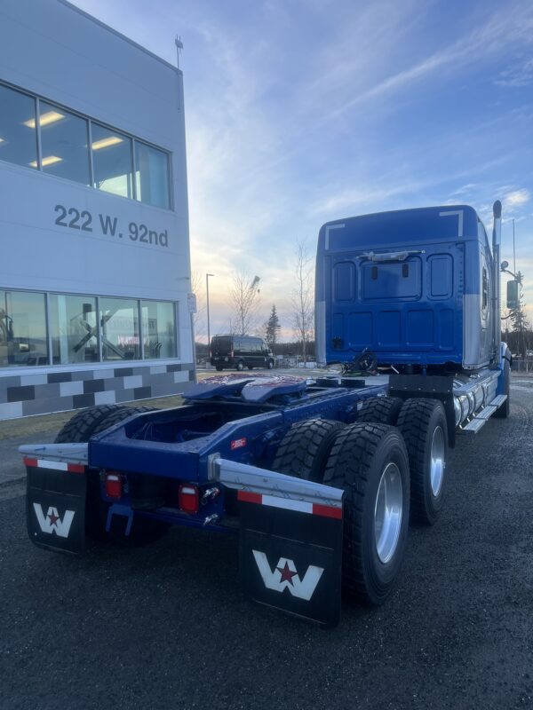 2025 Western Star 49X - Image 3